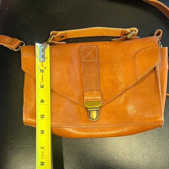 Madewell Tan Leather Crossbody Bag - Picture 7 of 7